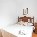 Nieves 2 Apartment *