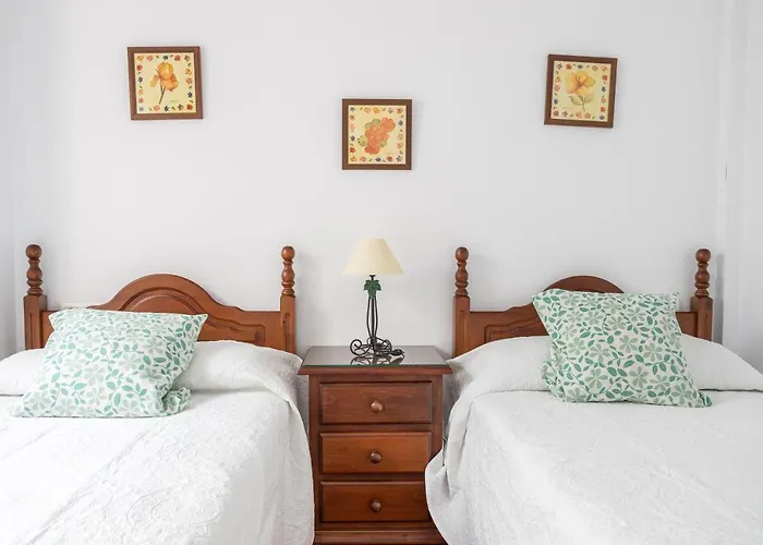 Apartamento Nieves 2 *